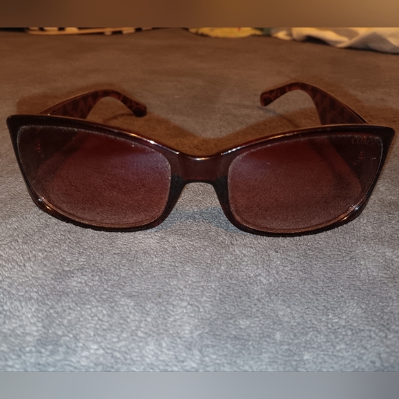 Coach sunglasses - Picture 4 of 5